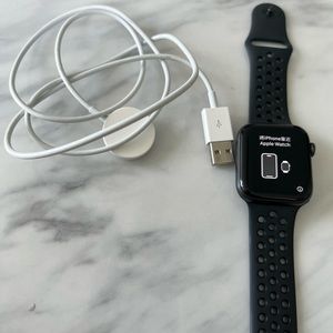Apple Watch Series 5 Nike